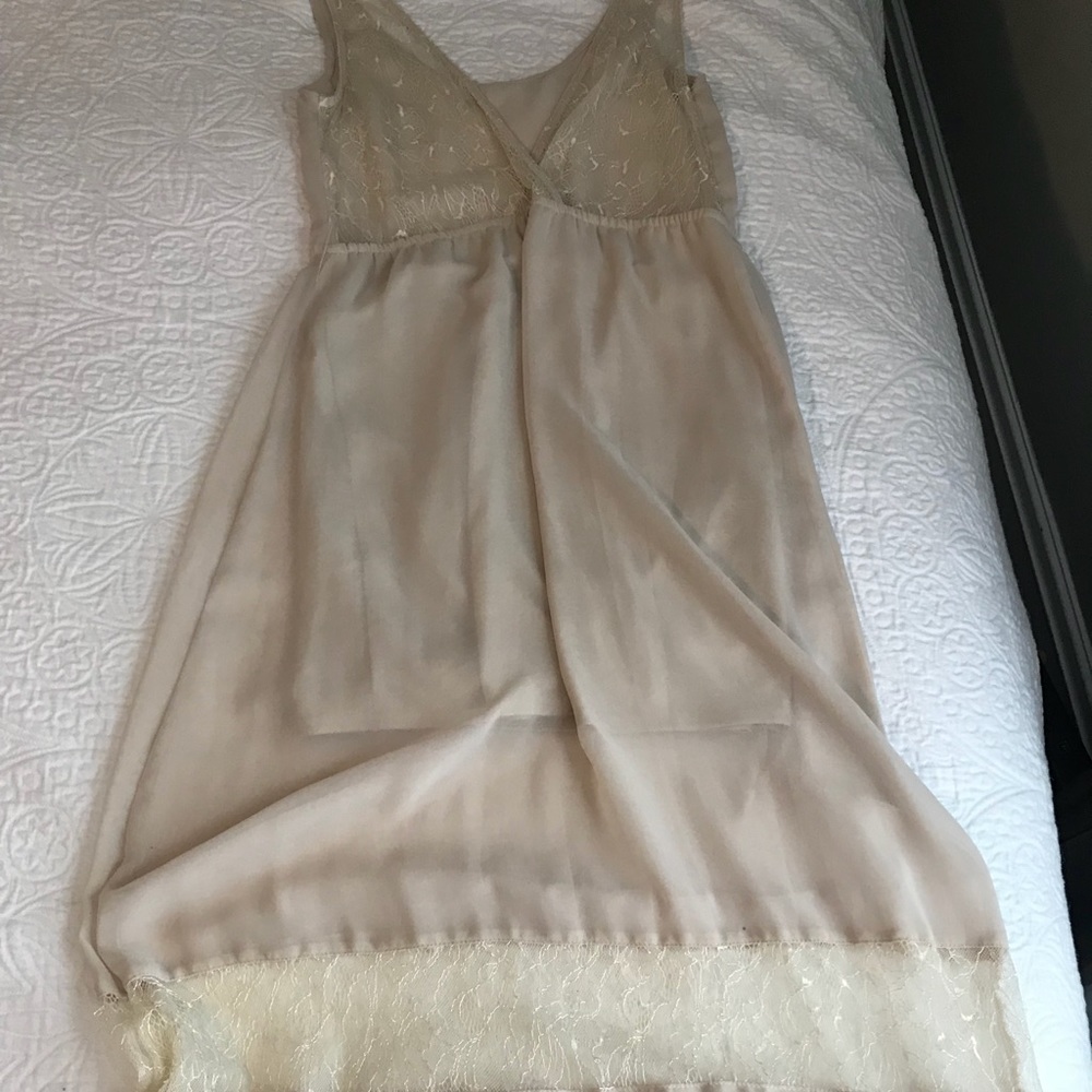 Maxi lace dress